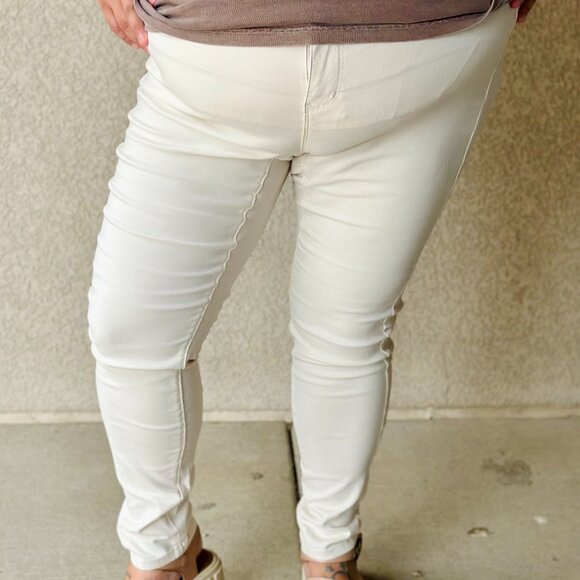 Holly Hyperstretch Pants - Gardenia (Size 2X) - Picture 1 of 1